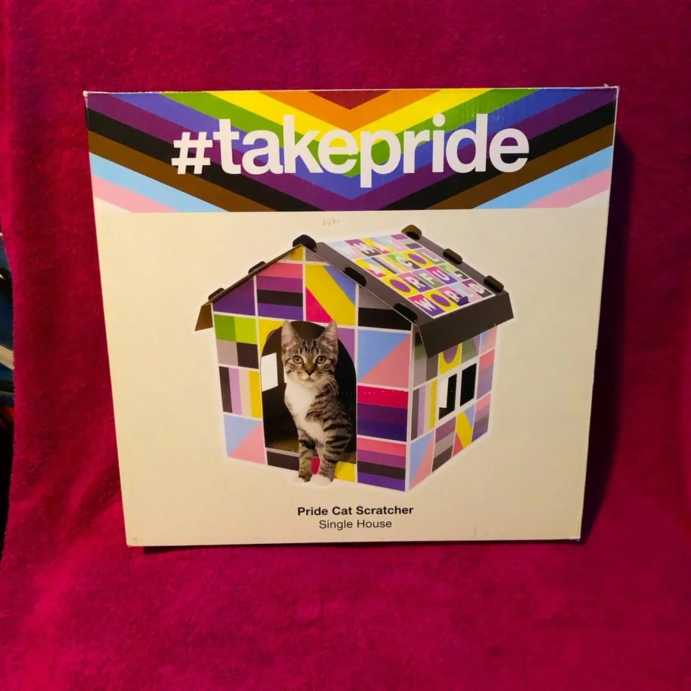 New Pride Cat House Scratcher 15’ …